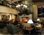chateaux-lobby
