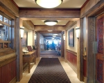 hallway-3053-8-w